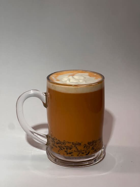 Purple Rice Thai Milk Tea (Hot) 泰式雪糯米 (热饮)